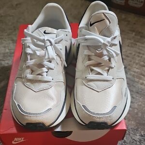 Nike Cream and Black Athletic Shoes